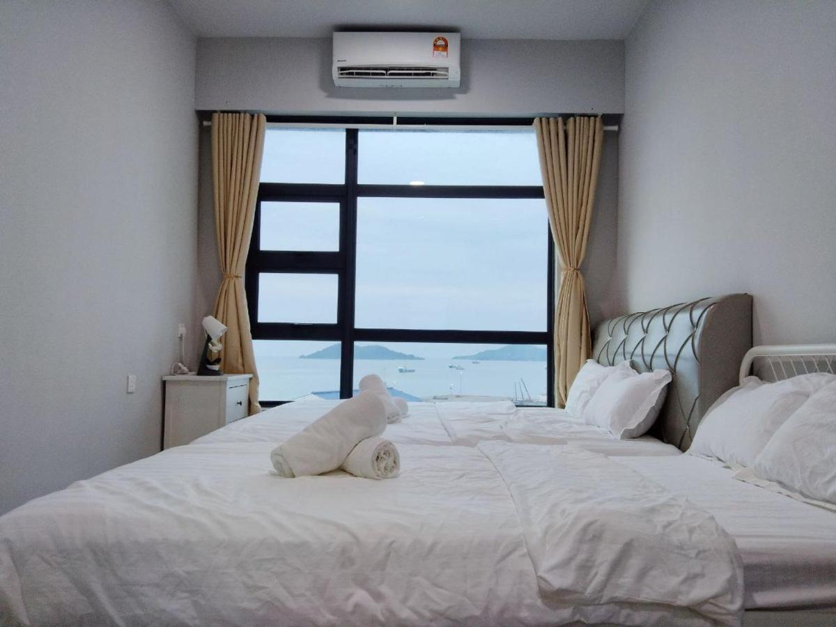 Jesselton Quay Sea View Hotell Kota Kinabalu Exteriör bild
